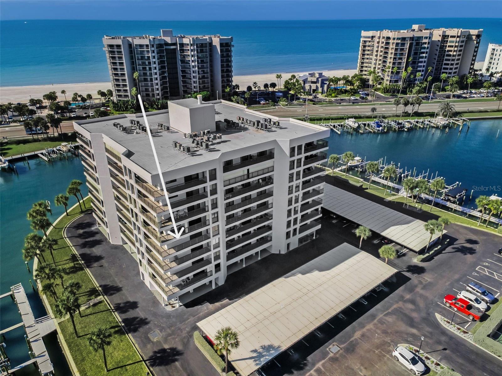 Condominium in CLEARWATER BEACH, FL - Daniel Dourado