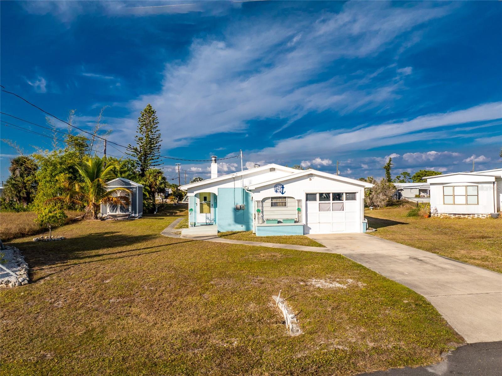 Single Family Residence em ENGLEWOOD, FL - Daniel Dourado