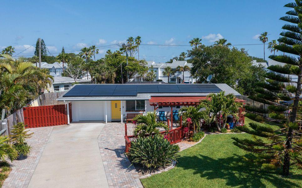 Single Family Residence em CAPE CANAVERAL, FL - Daniel Dourado