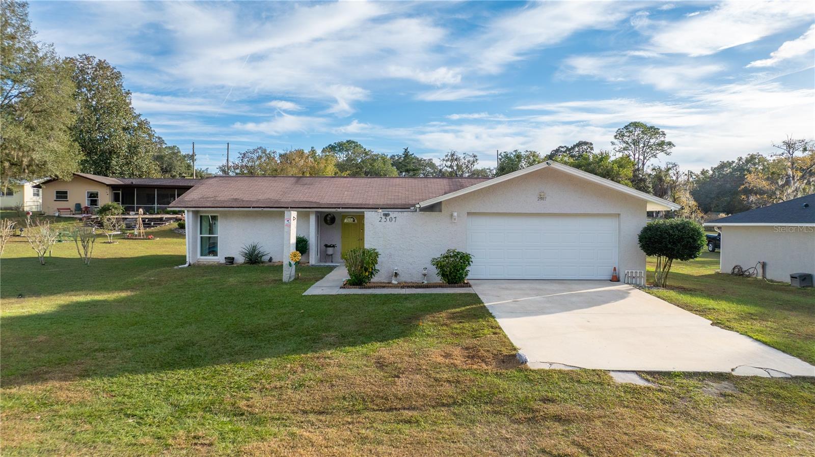 Single Family Residence in INVERNESS, FL - Daniel Dourado