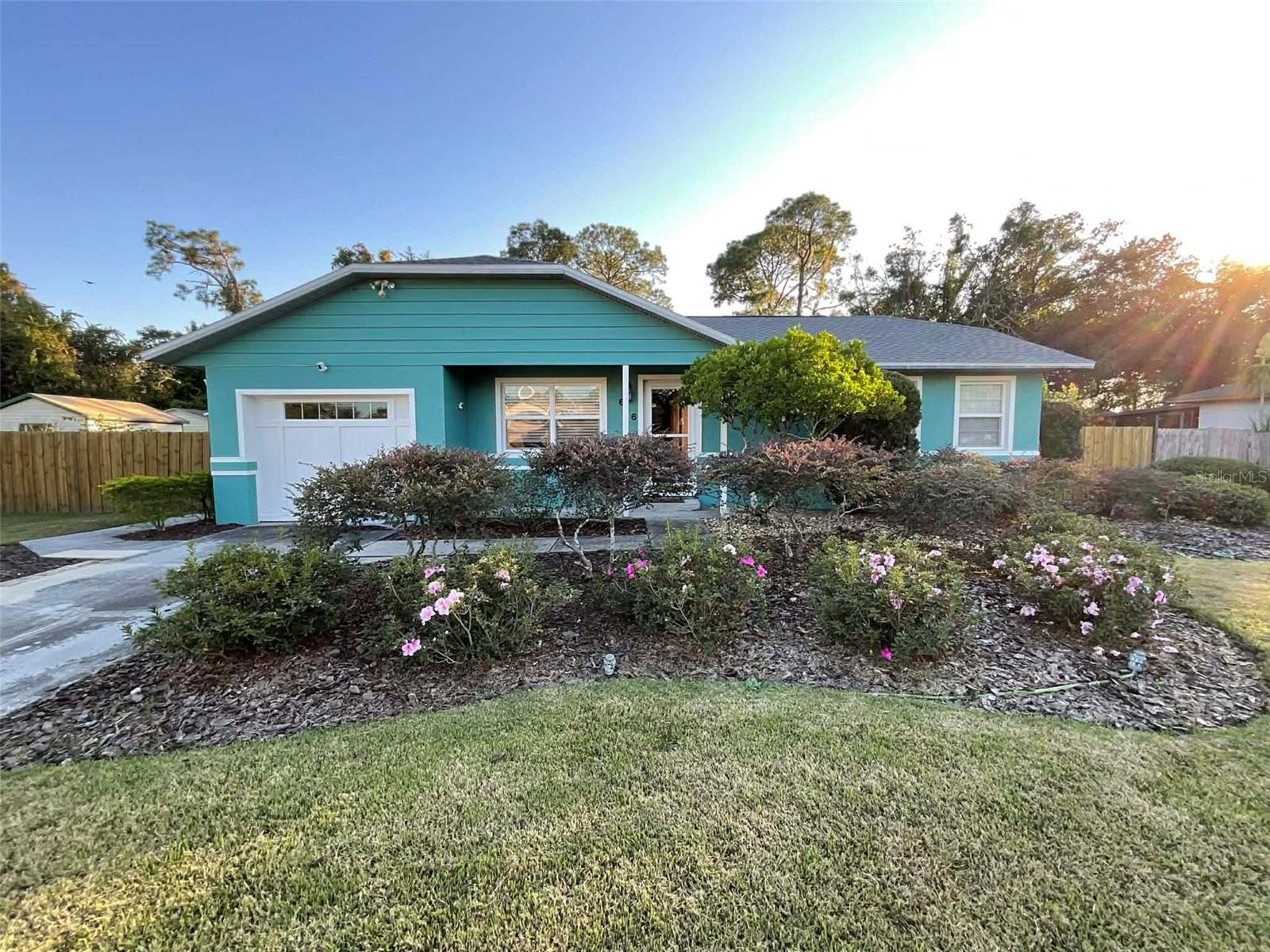 Single Family Residence em WINTER HAVEN, FL - Daniel Dourado