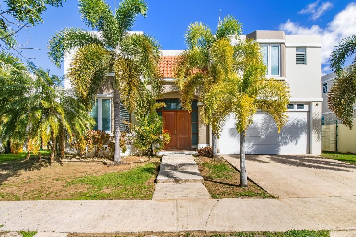 Single Family Residence em DORADO, PR - Daniel Dourado