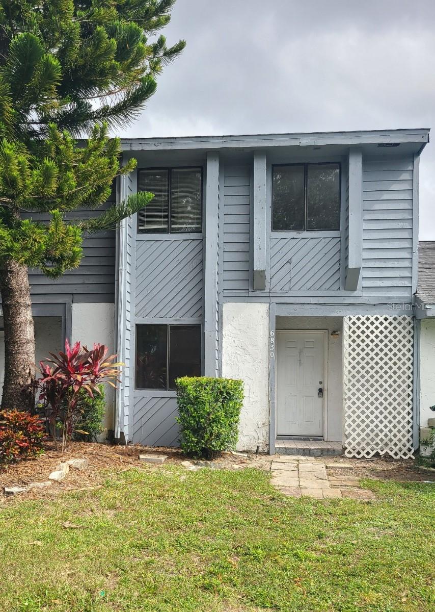 Townhouse in ORLANDO, FL - Daniel Dourado