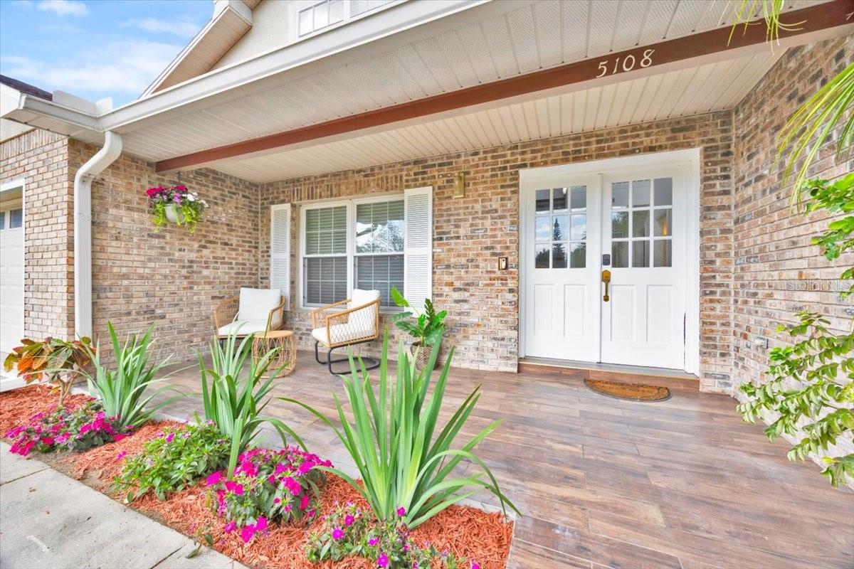 Single Family Residence in ORLANDO, FL - Daniel Dourado