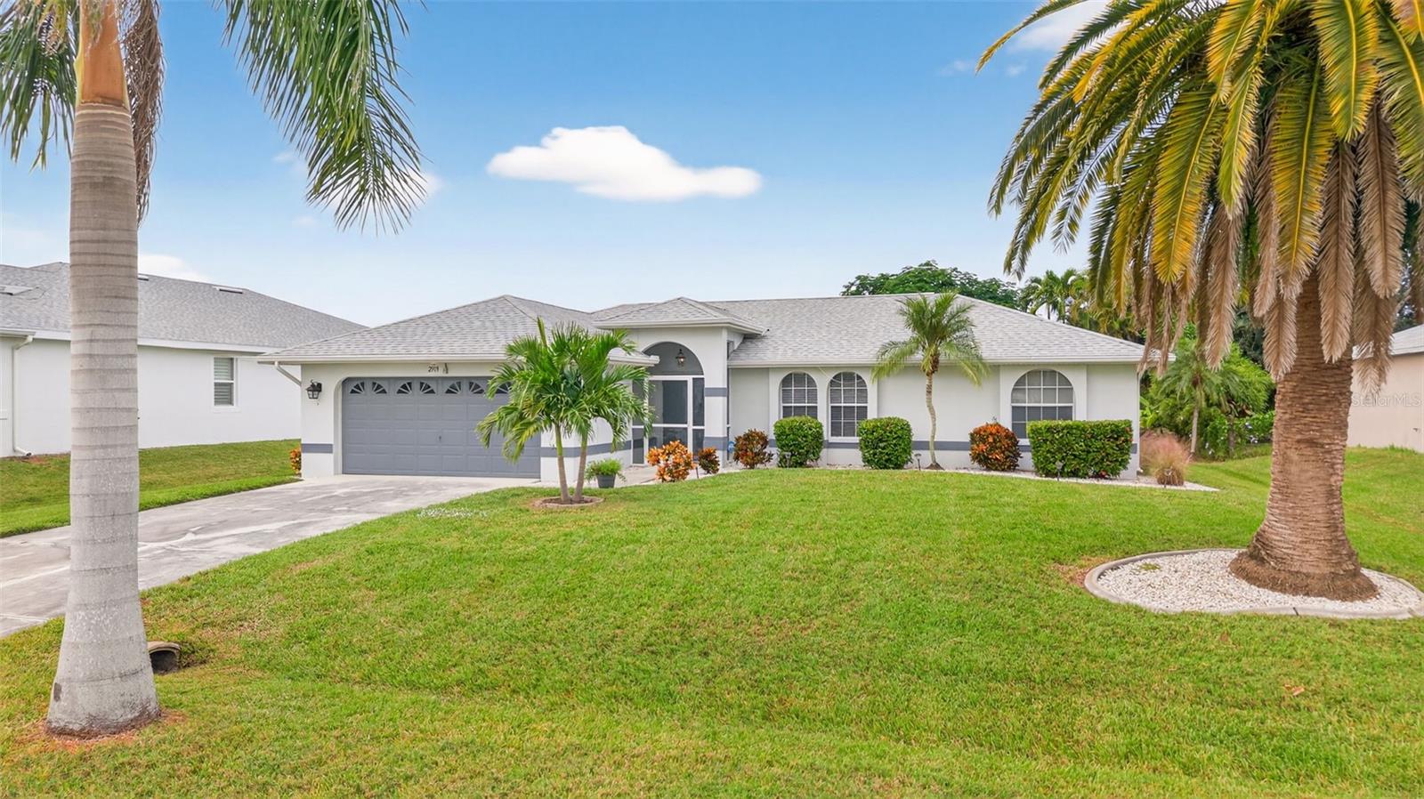 Single Family Residence in CAPE CORAL, FL - Daniel Dourado