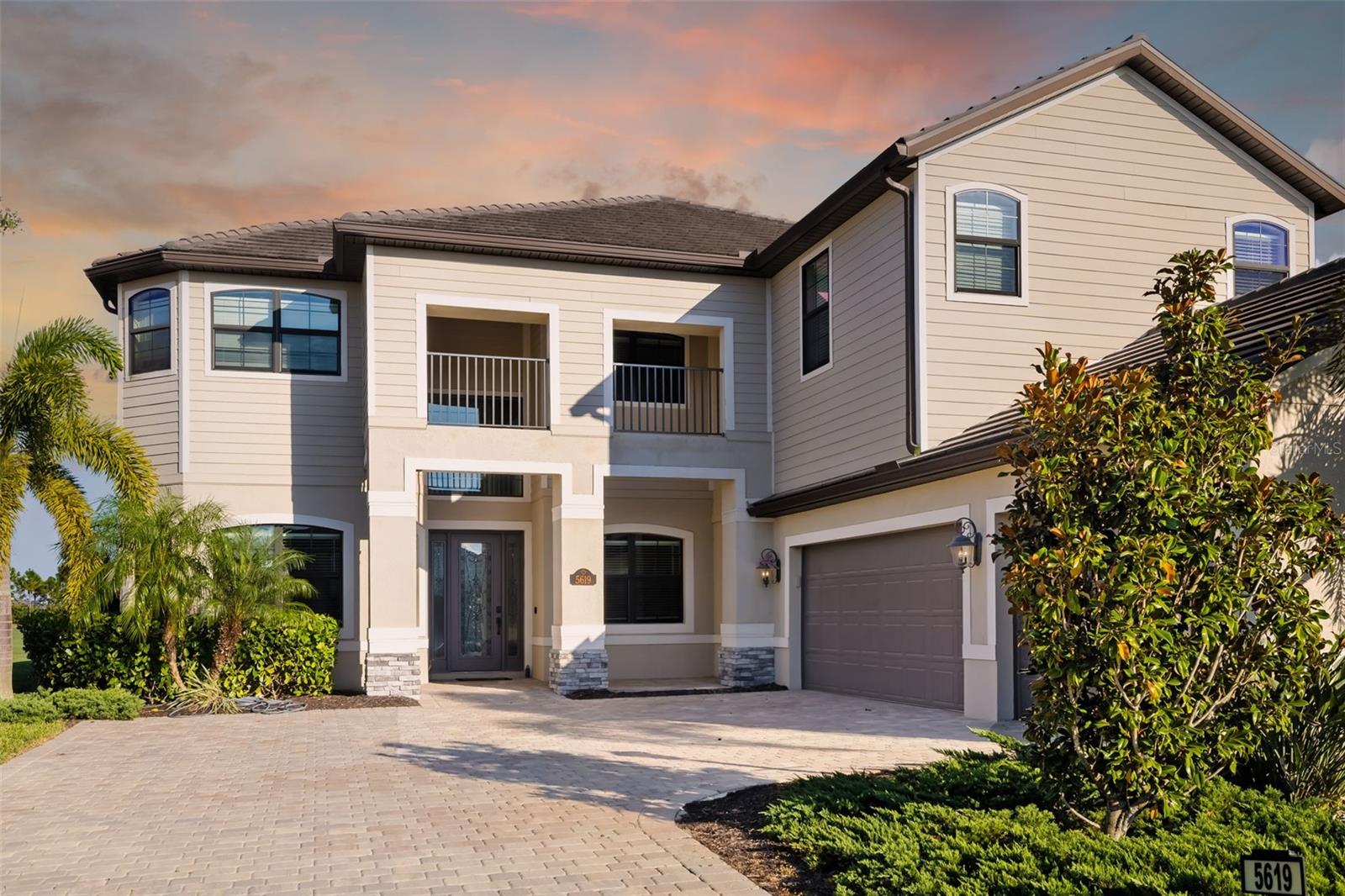 Single Family Residence em BRADENTON, FL - Daniel Dourado