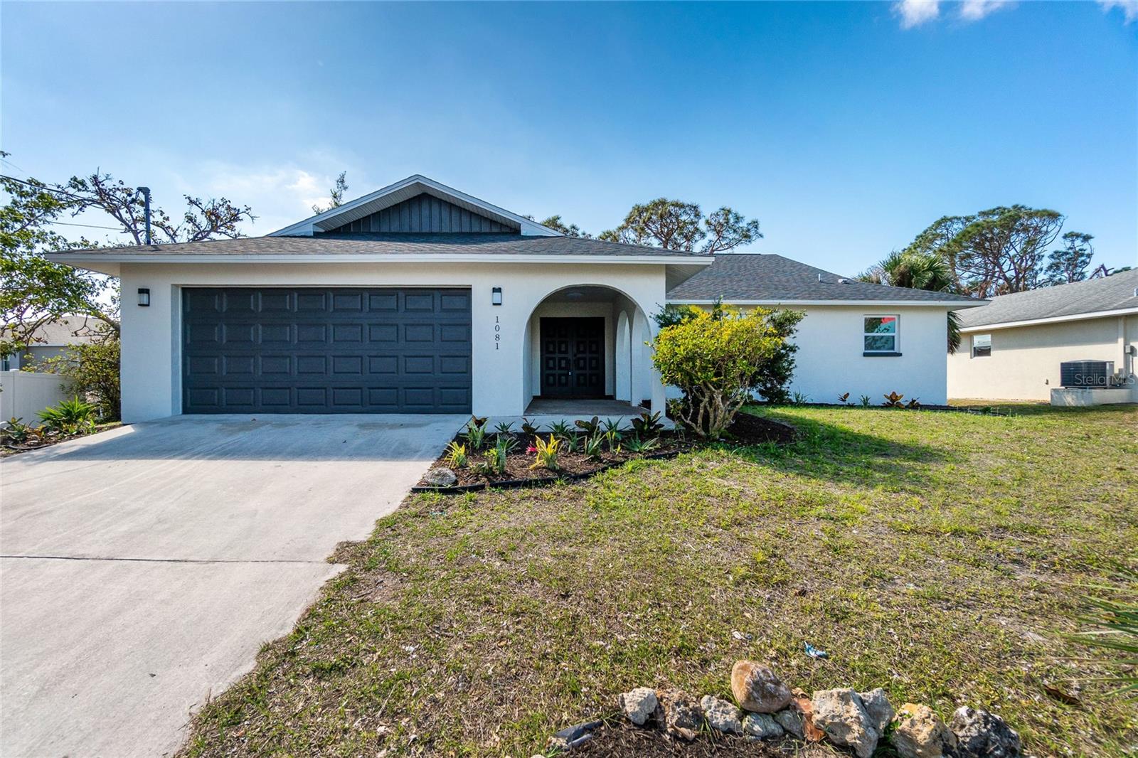 Single Family Residence em ENGLEWOOD, FL - Daniel Dourado