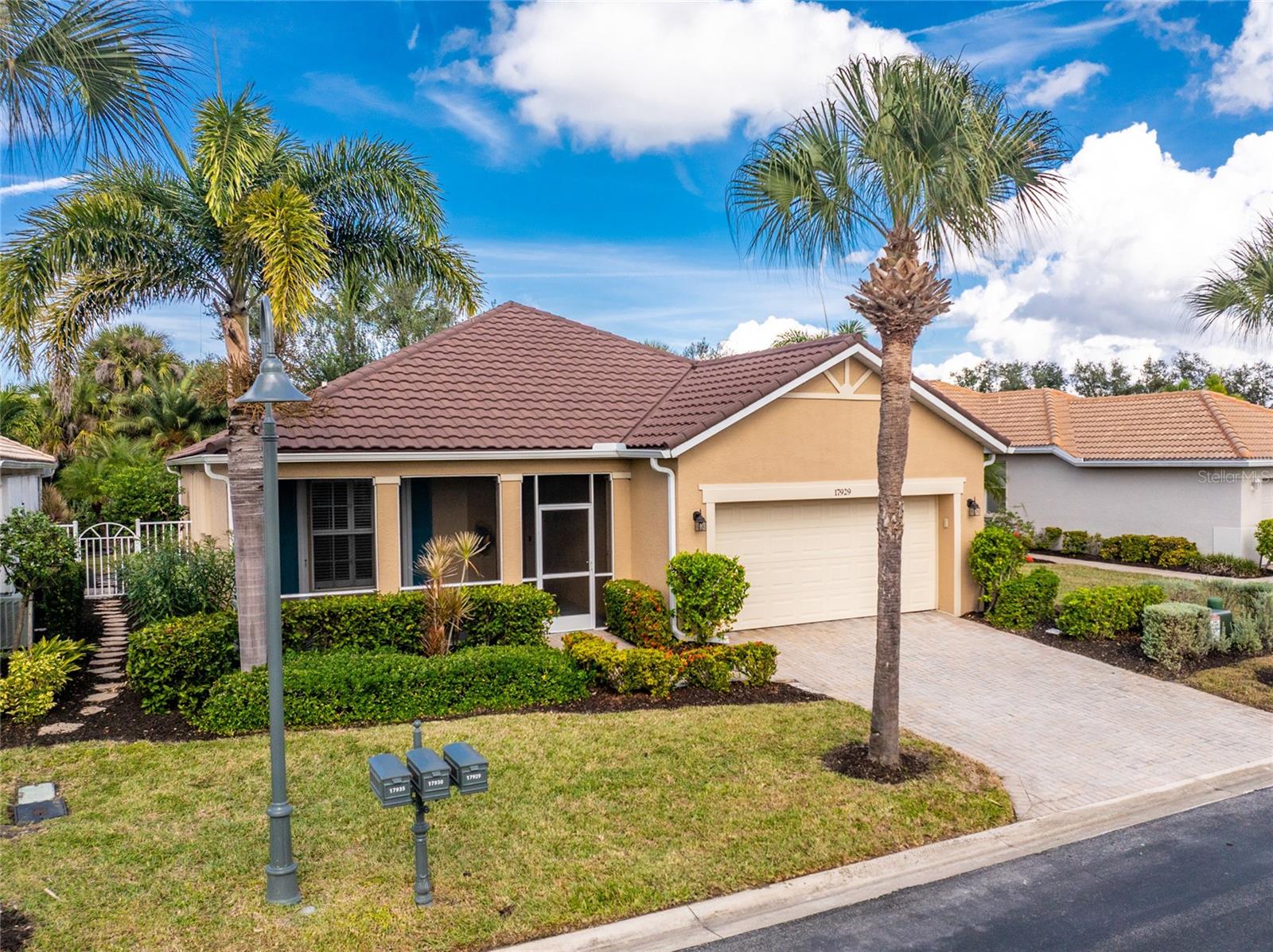 Single Family Residence em PUNTA GORDA, FL - Daniel Dourado