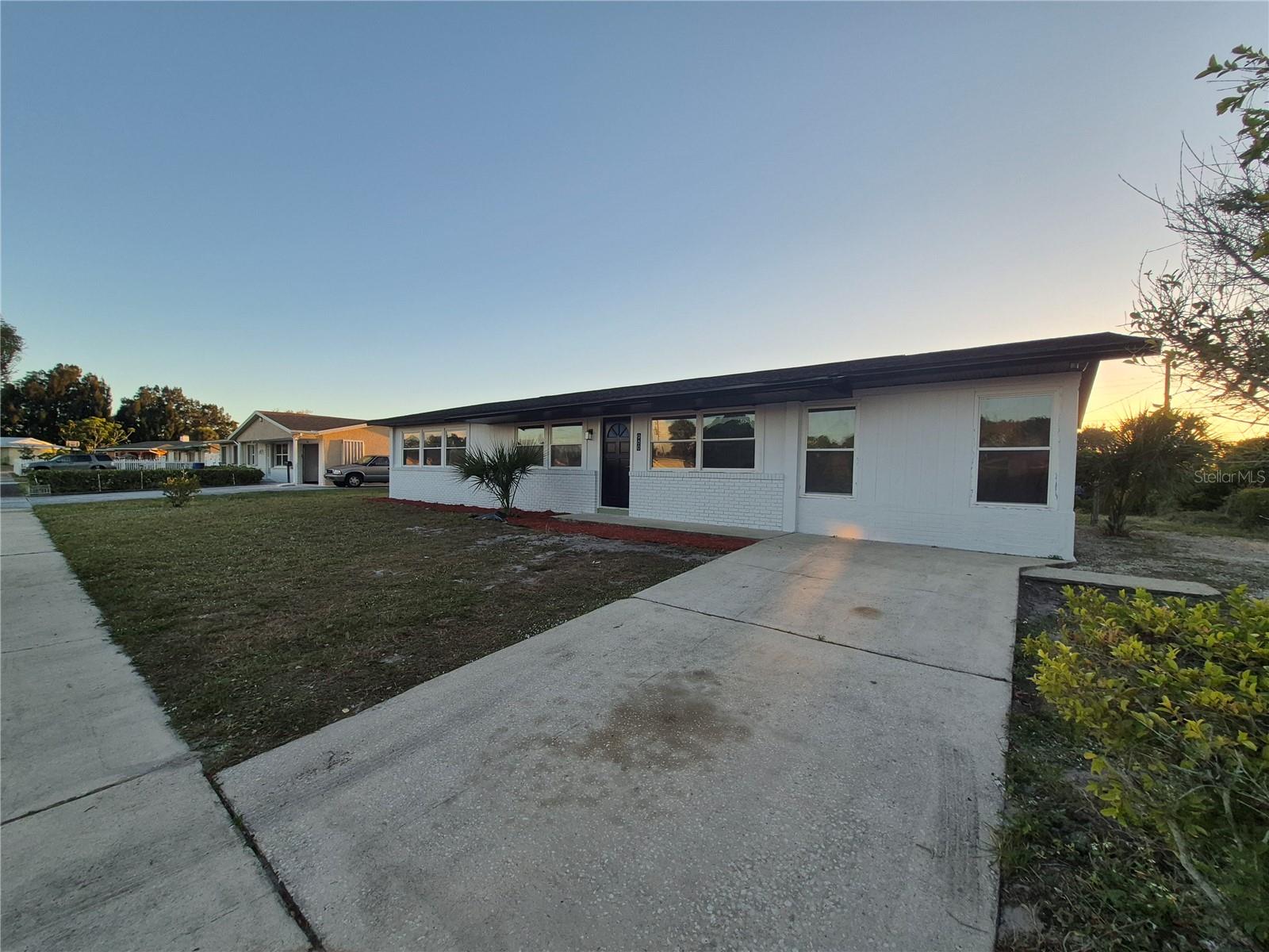 Single Family Residence em PALM BAY, FL - Daniel Dourado