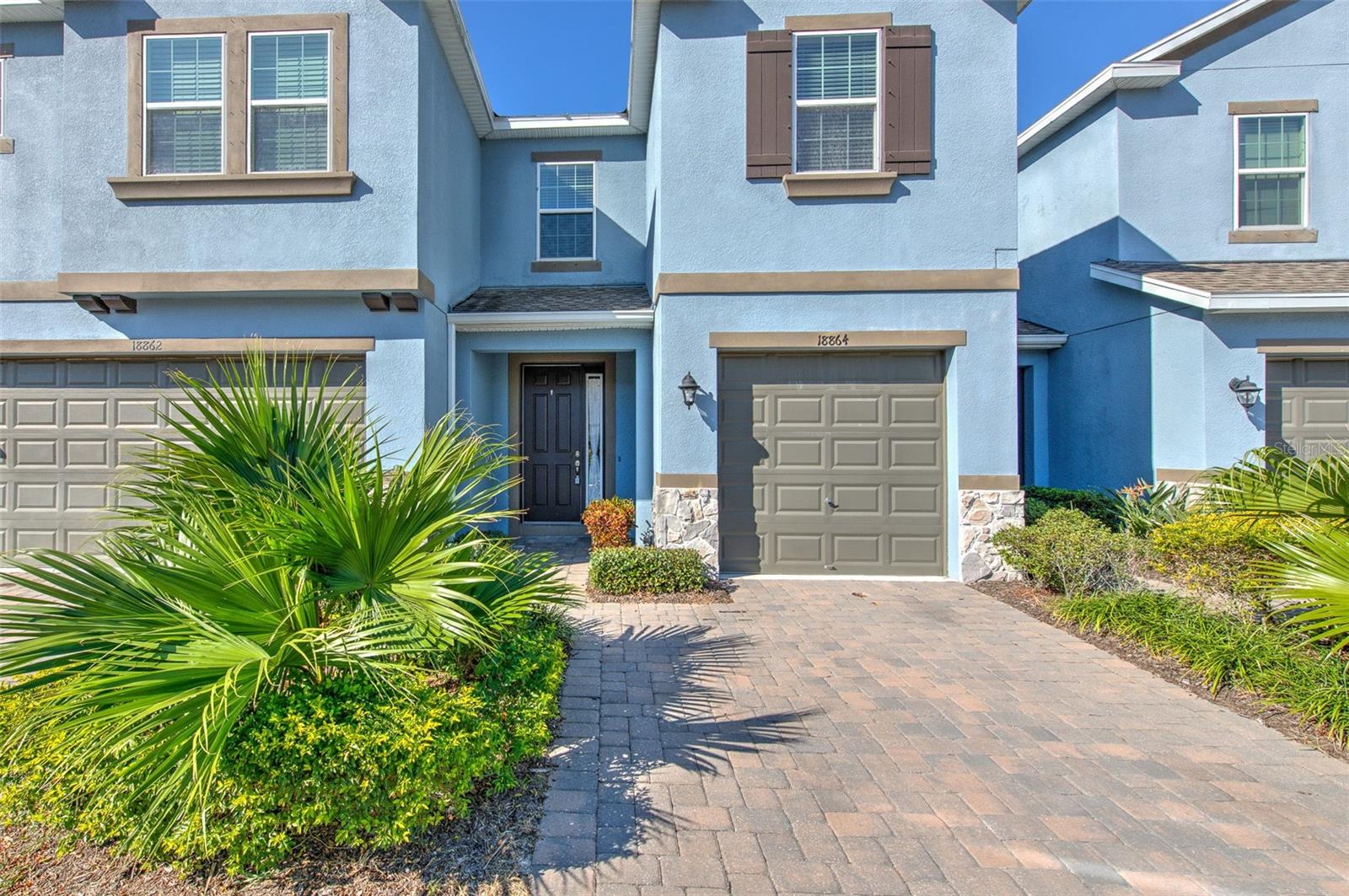 Townhouse in LUTZ, FL - Daniel Dourado