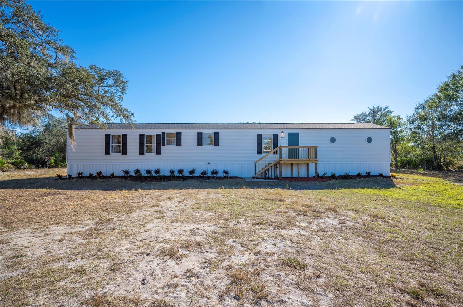 Manufactured Home in LAKE WALES, FL - Daniel Dourado