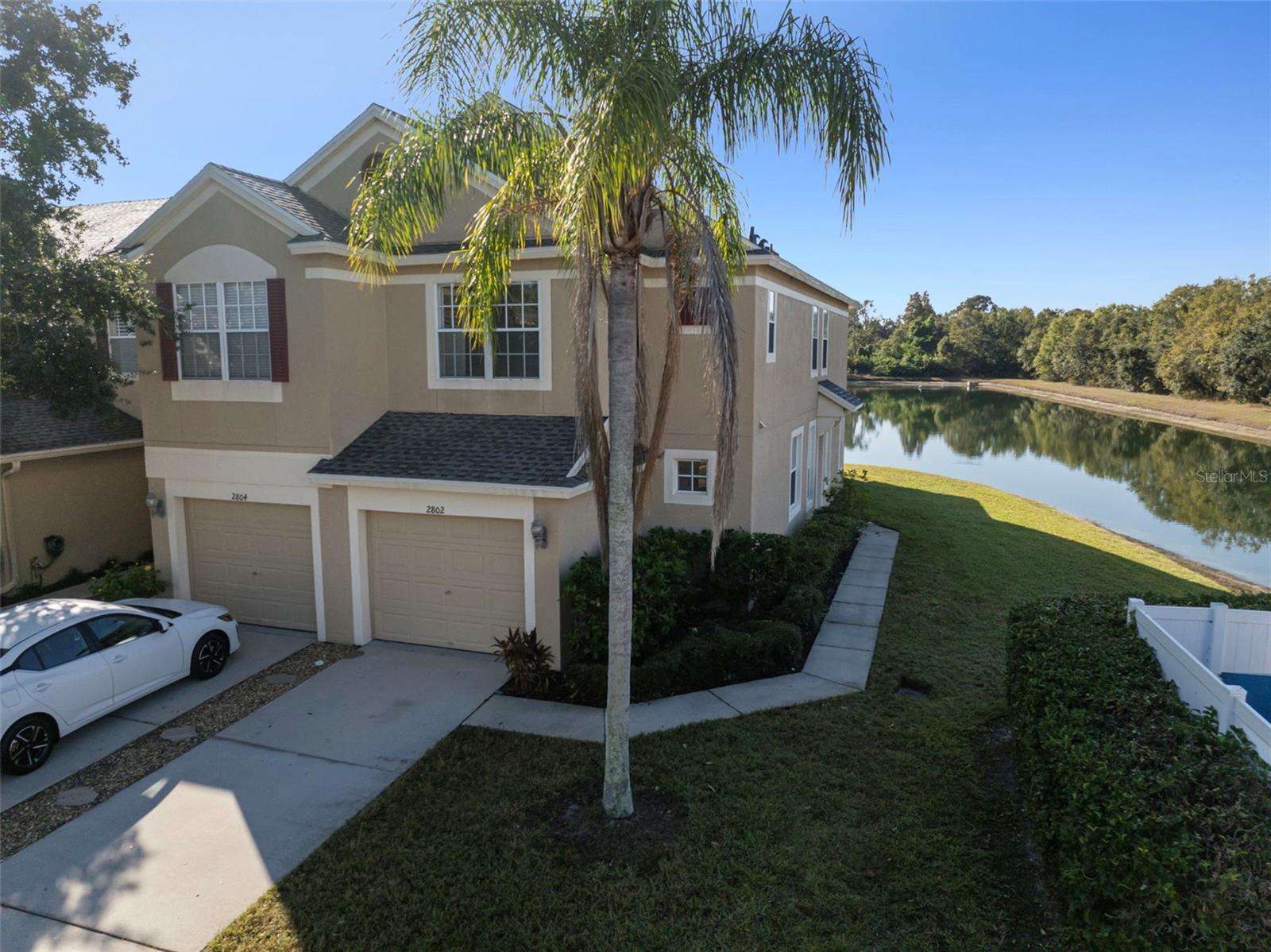 Townhouse in BRANDON, FL - Daniel Dourado