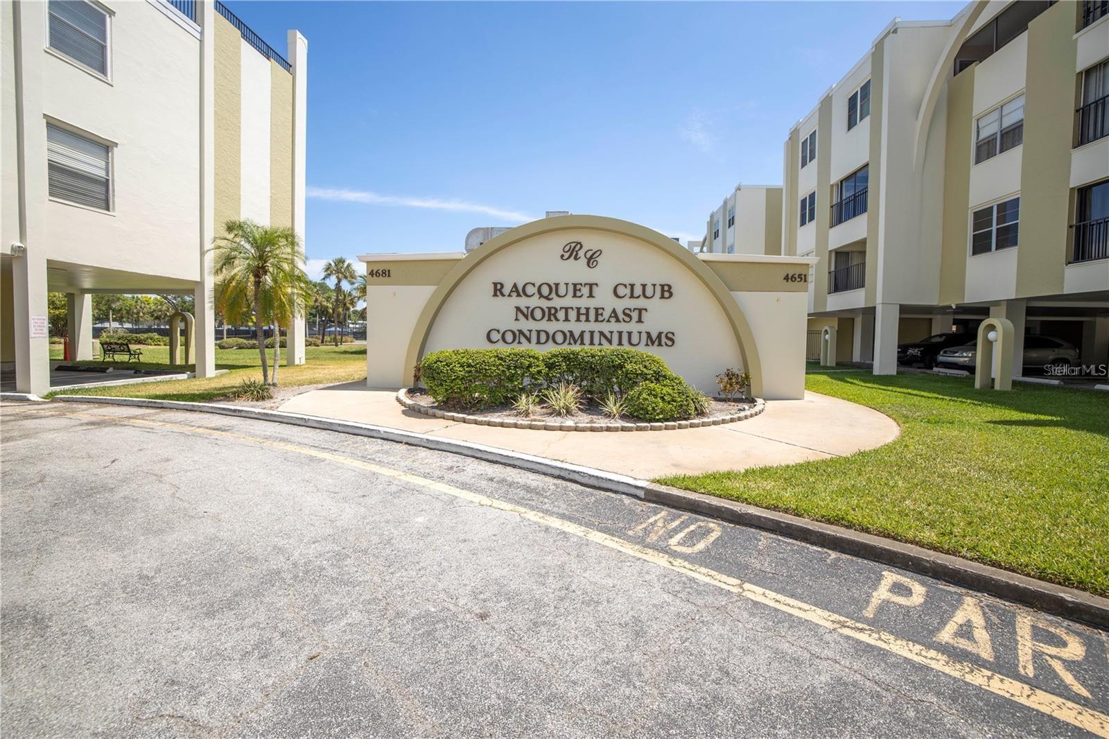 Condominium em ST PETERSBURG, FL - Daniel Dourado