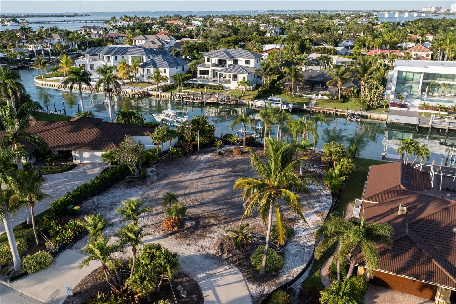  in SARASOTA, FL - Daniel Dourado