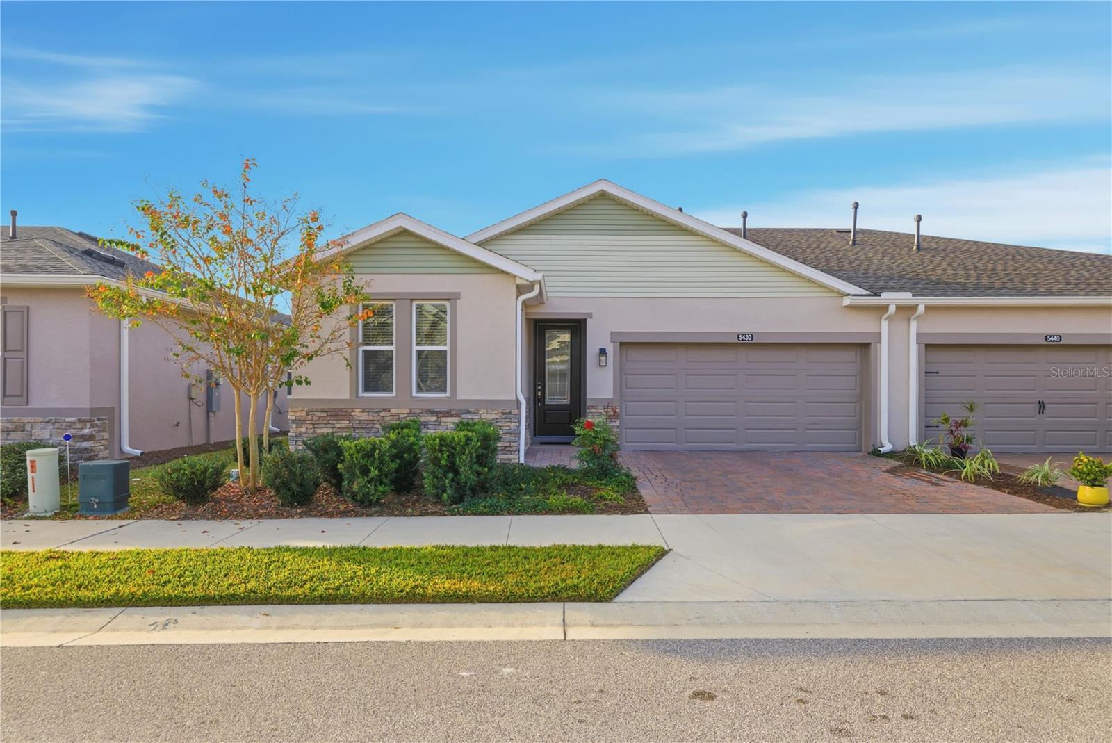 Single Family Residence in OCALA, FL - Daniel Dourado