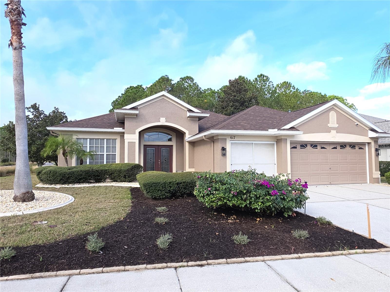 Single Family Residence em SPRING HILL, FL - Daniel Dourado