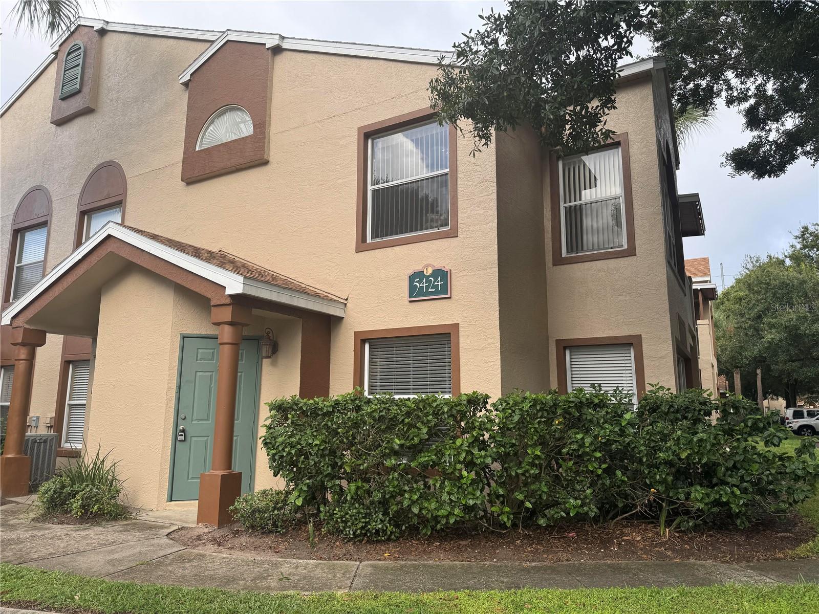Townhouse in ORLANDO, FL - Daniel Dourado