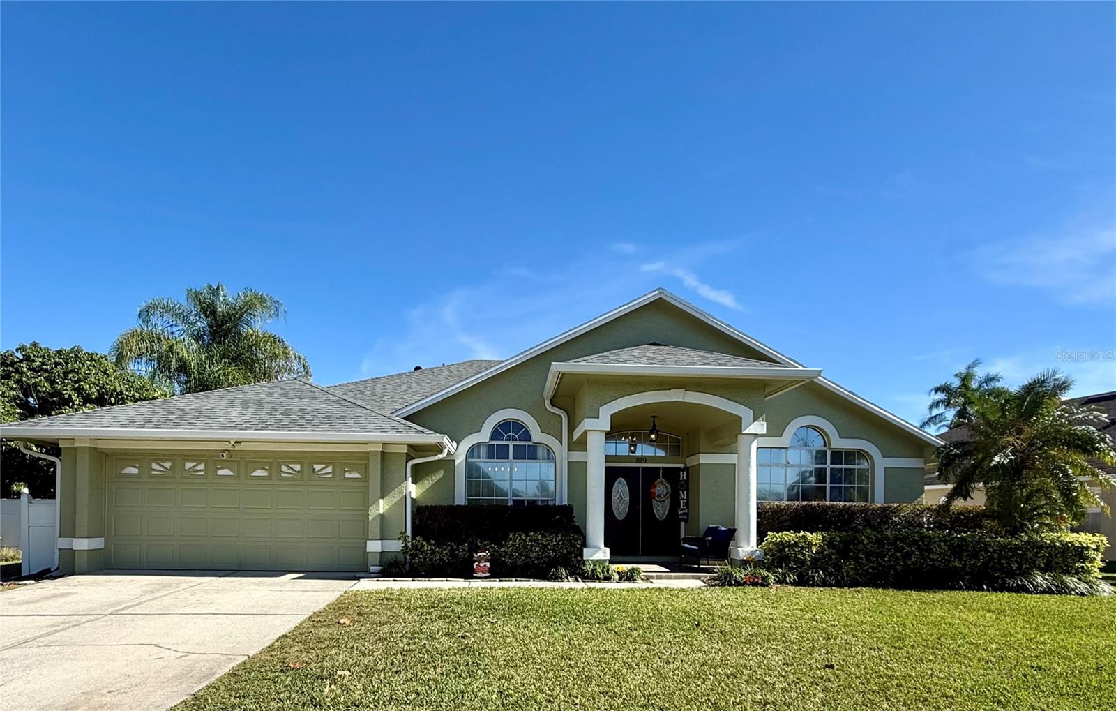 Single Family Residence in ORLANDO, FL - Daniel Dourado