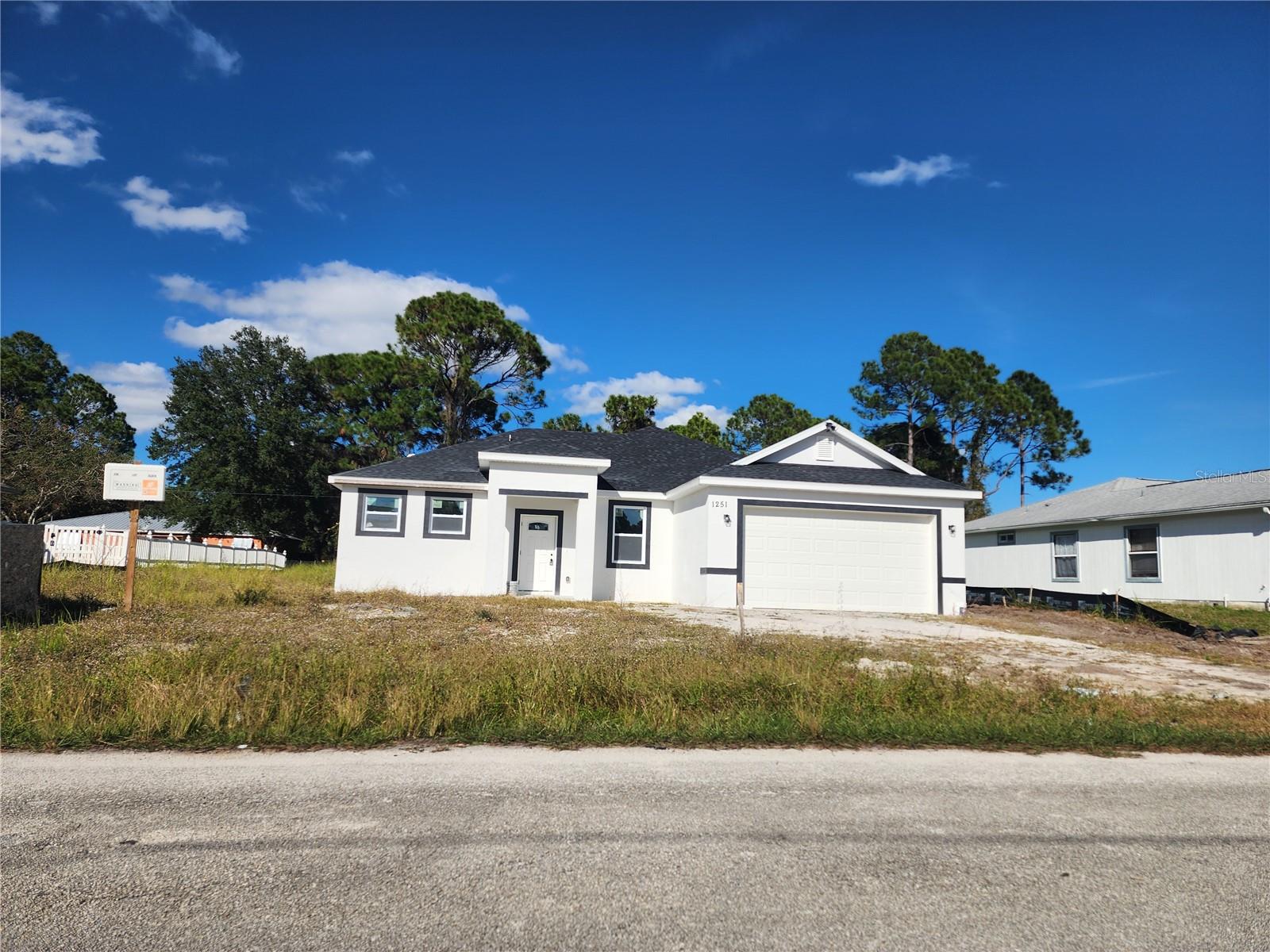 Single Family Residence em PALM BAY, FL - Daniel Dourado