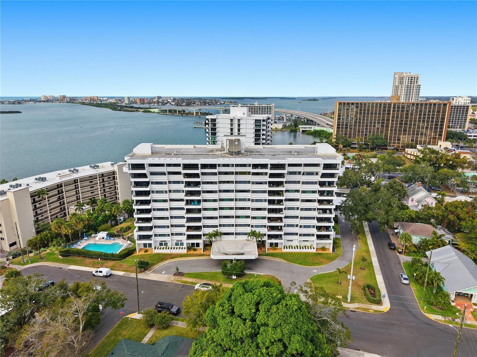 Condominium in CLEARWATER, FL - Daniel Dourado