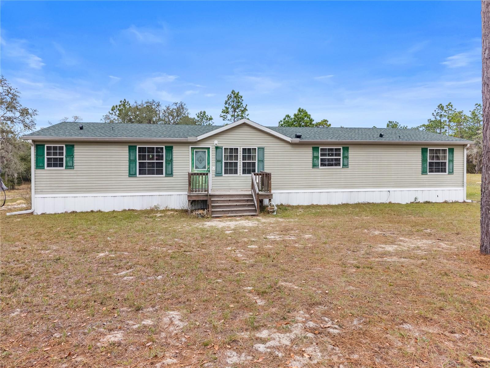 Manufactured Home in MORRISTON, FL - Daniel Dourado