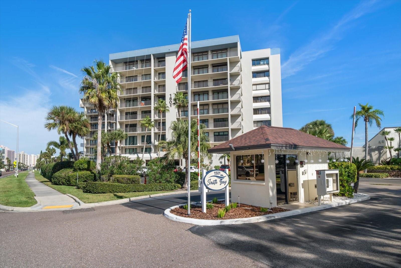 Condominium in CLEARWATER BEACH, FL - Daniel Dourado
