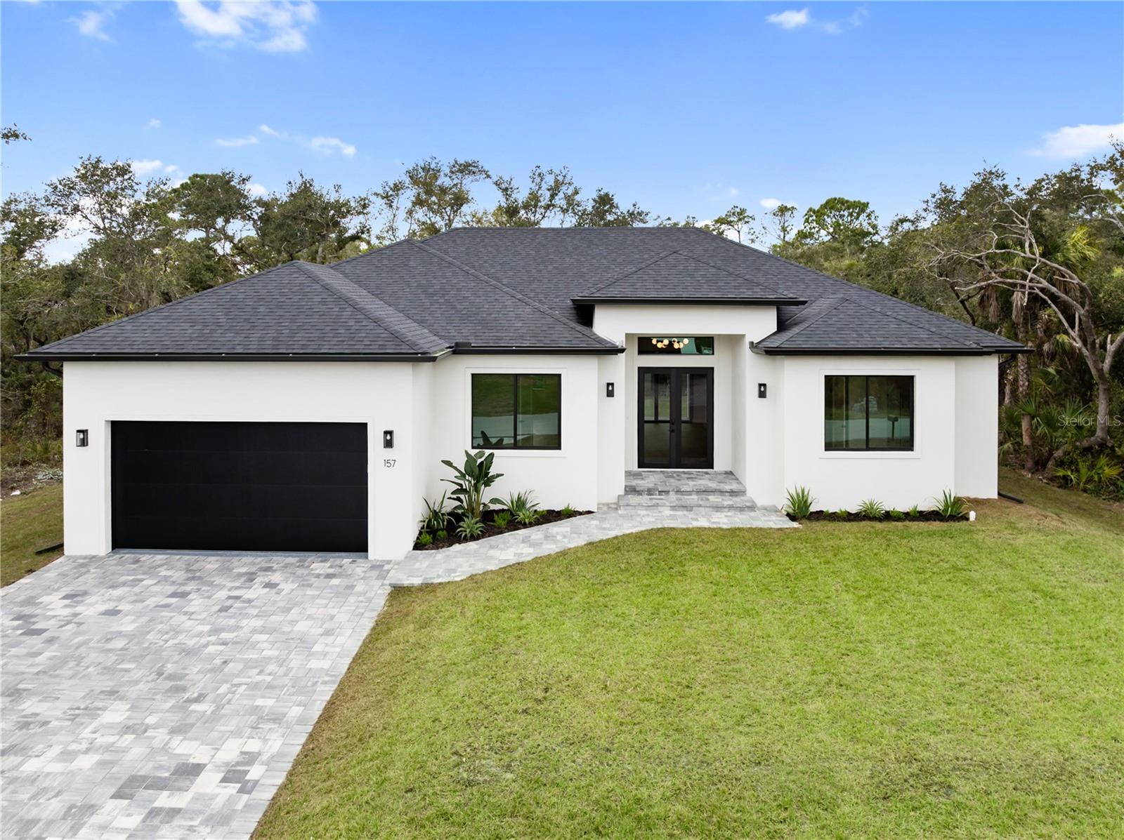 Single Family Residence em PORT CHARLOTTE, FL - Daniel Dourado