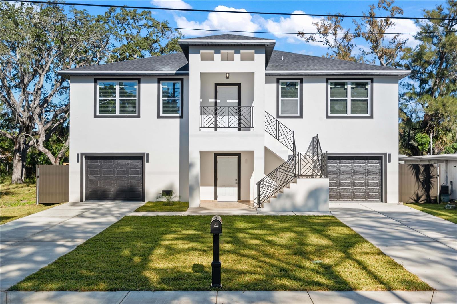 Single Family Residence em NEW PORT RICHEY, FL - Daniel Dourado