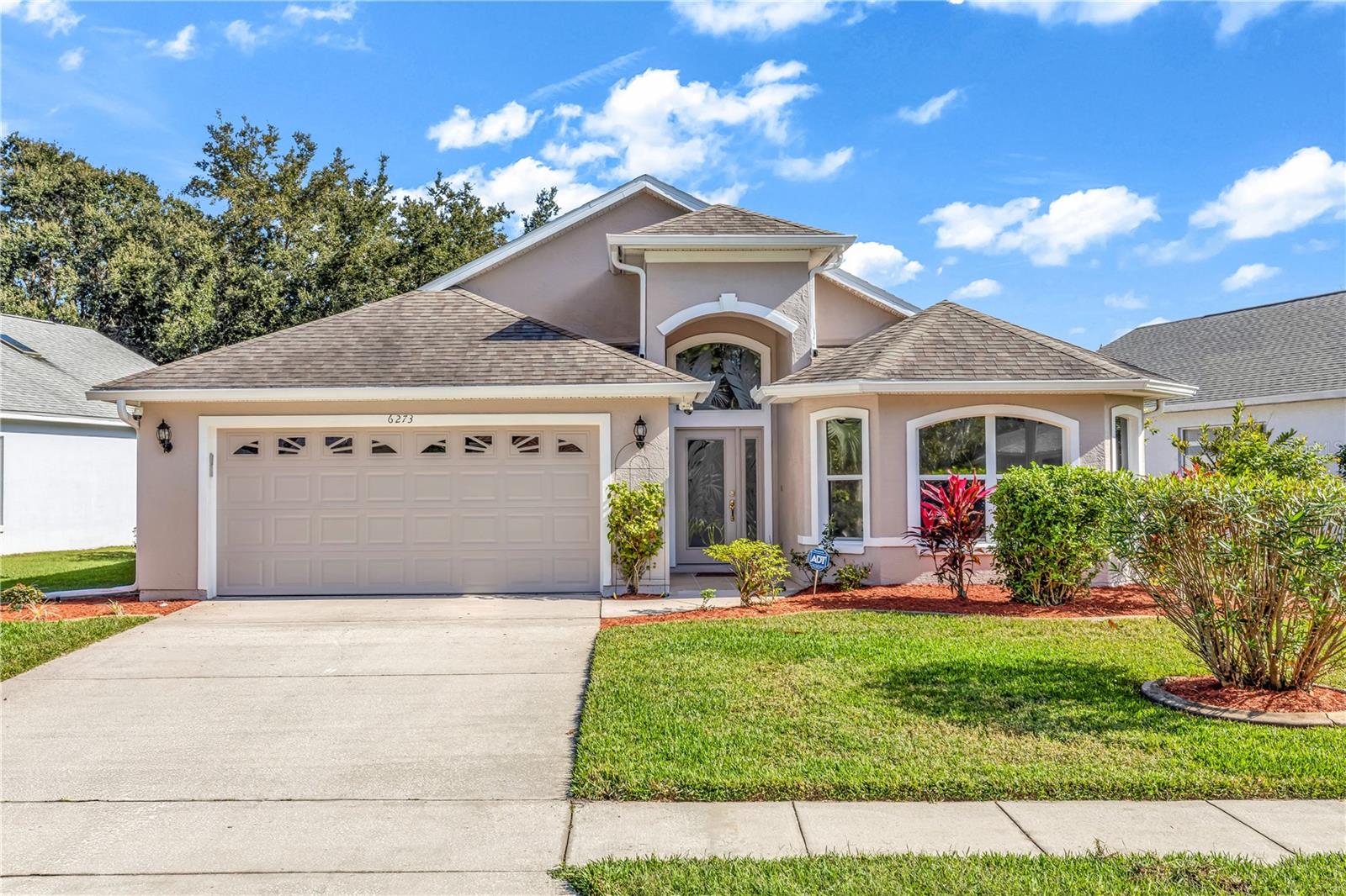 Single Family Residence em PORT ORANGE, FL - Daniel Dourado