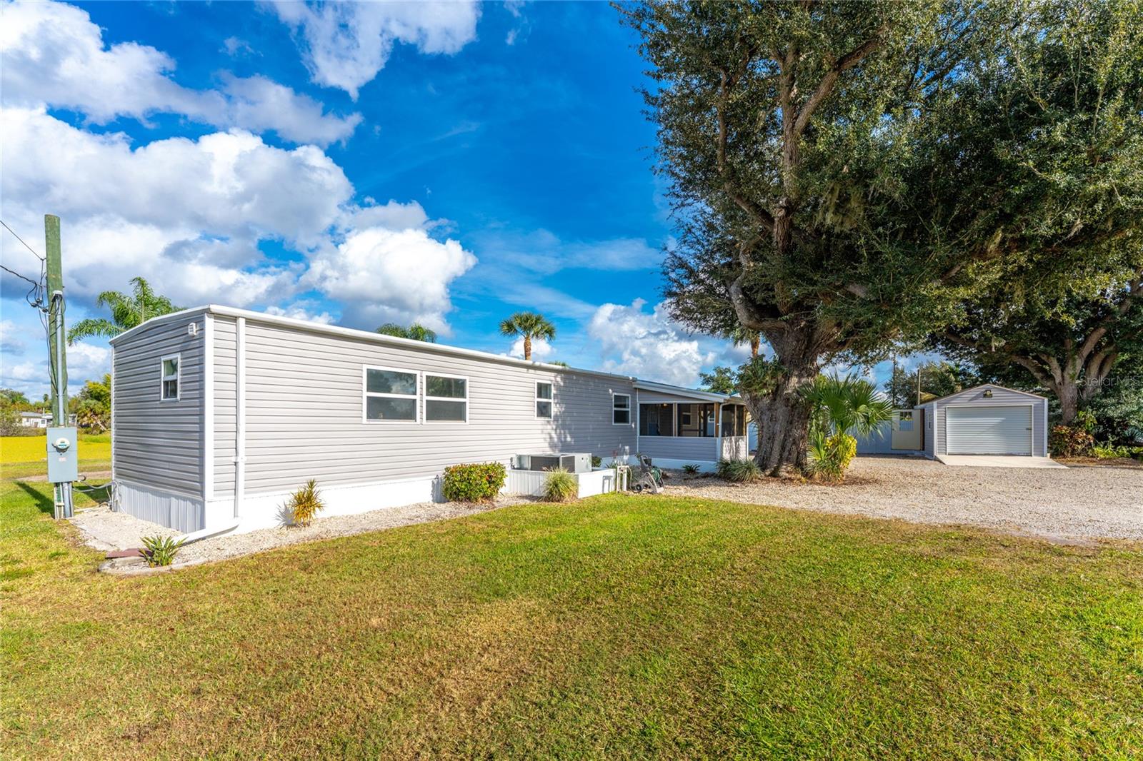 Manufactured Home in ARCADIA, FL - Daniel Dourado