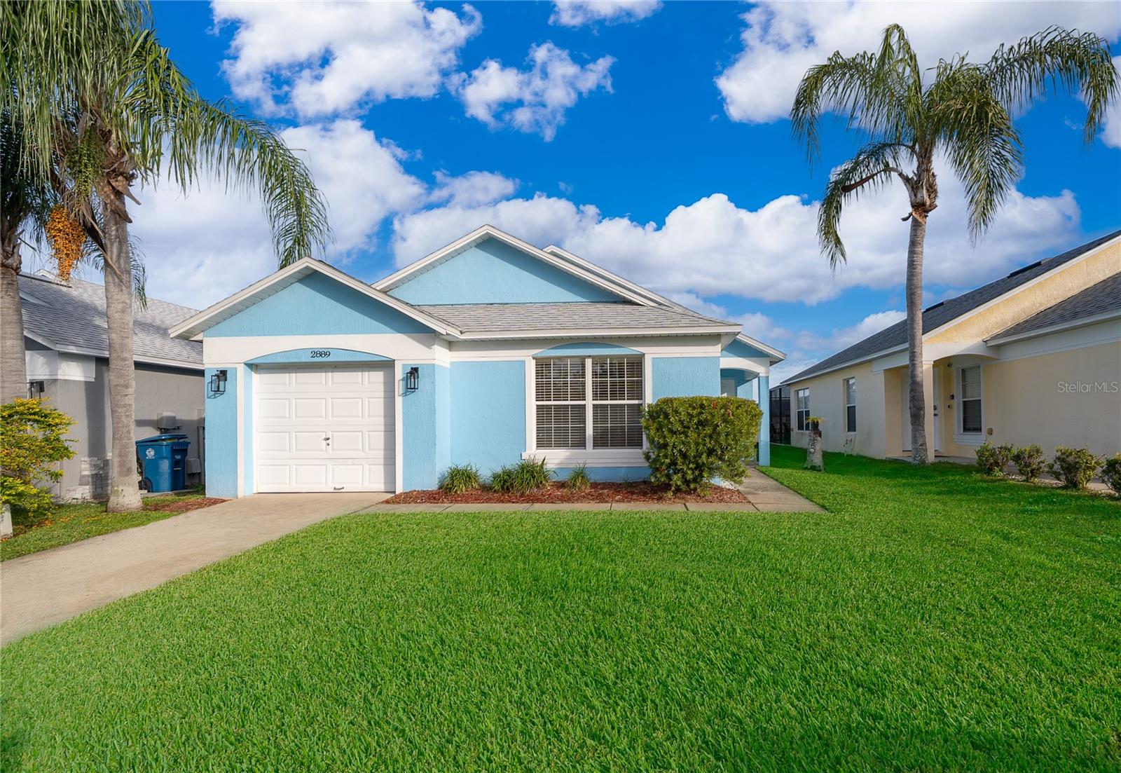 Single Family Residence in HAINES CITY, FL - Daniel Dourado