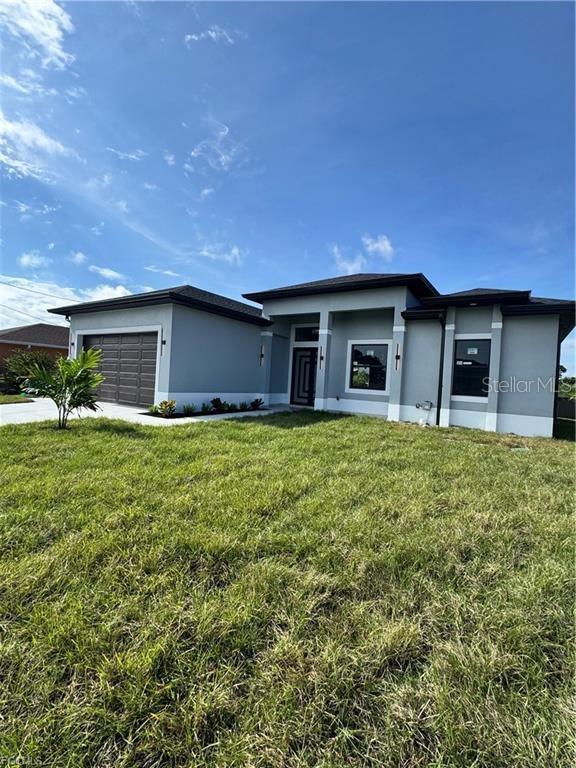 Single Family Residence in LEHIGH ACRES, FL - Daniel Dourado