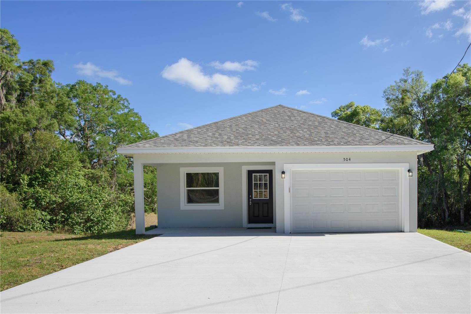 Single Family Residence em DELAND, FL - Daniel Dourado