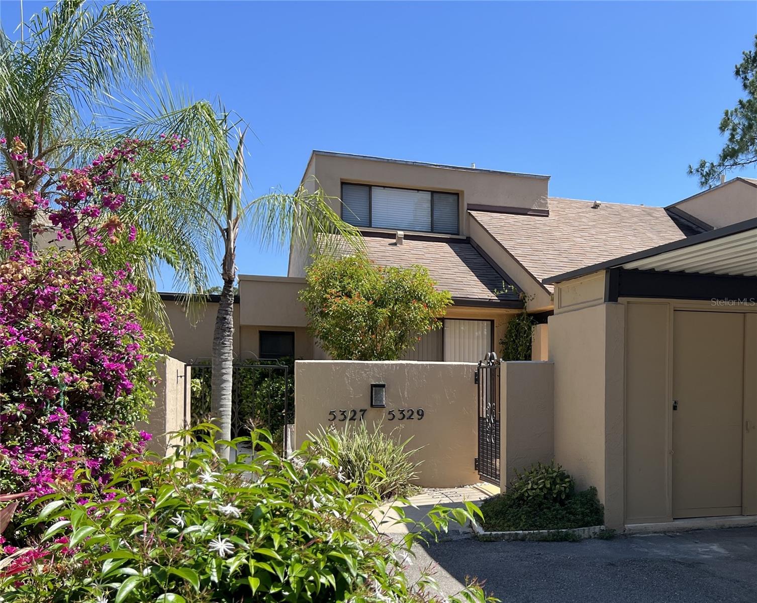 Townhouse in SARASOTA, FL - Daniel Dourado