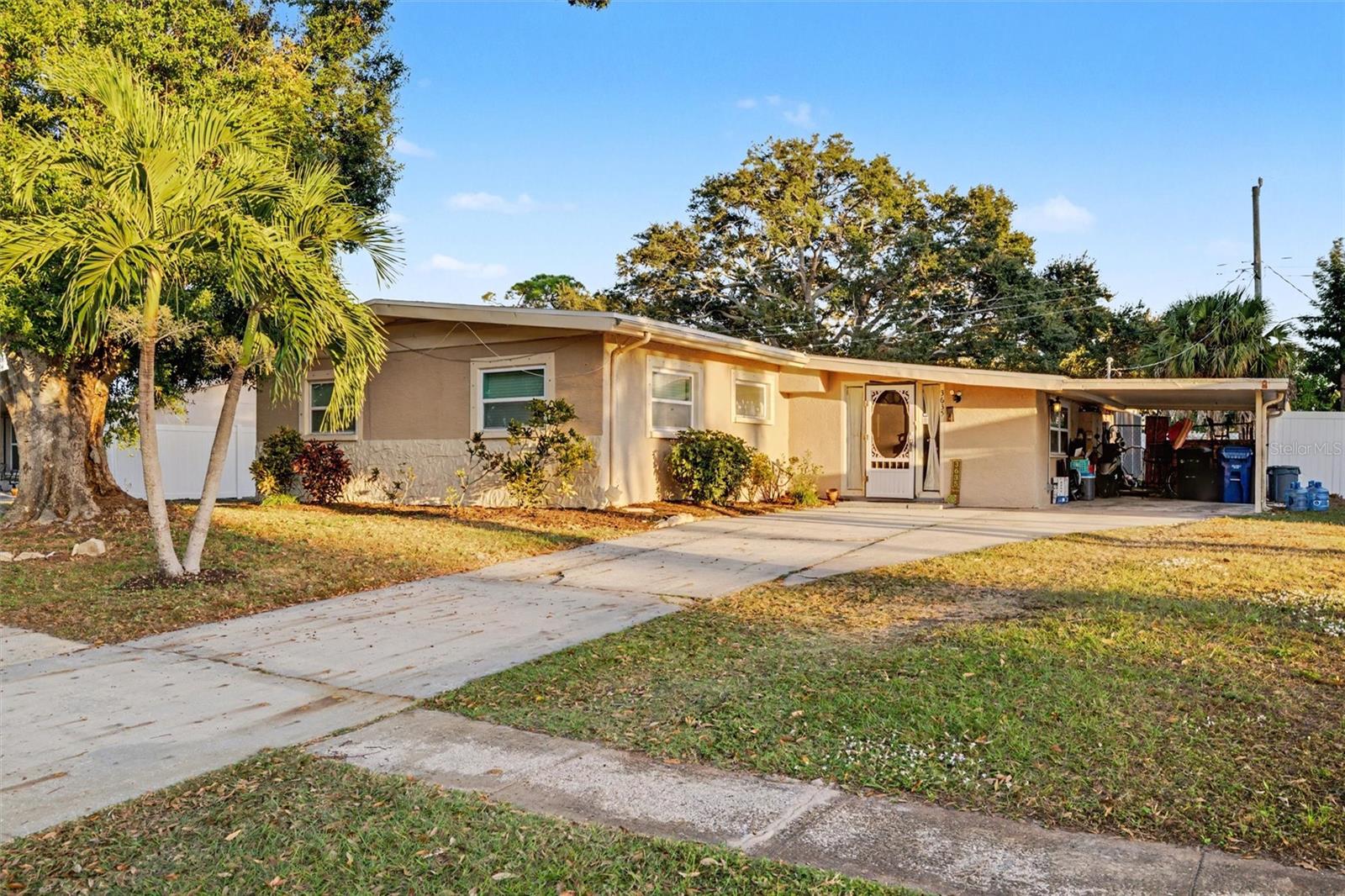 Single Family Residence em SARASOTA, FL - Daniel Dourado