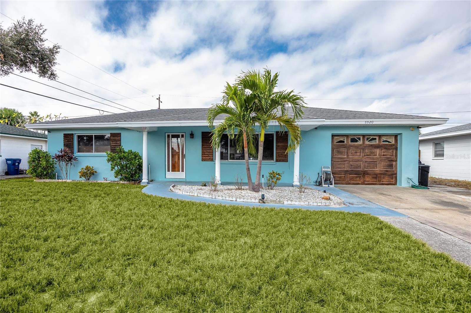 Single Family Residence em SEMINOLE, FL - Daniel Dourado