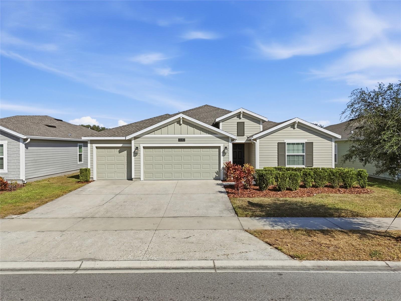 Single Family Residence in KISSIMMEE, FL - Daniel Dourado