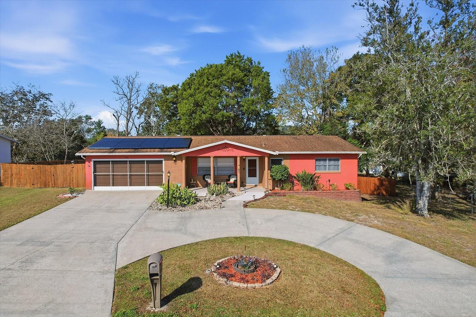 Single Family Residence in BEVERLY HILLS, FL - Daniel Dourado