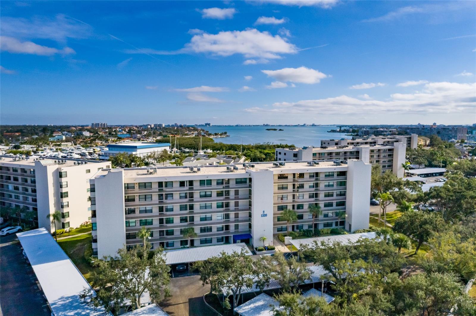 Condominium in SOUTH PASADENA, FL - Daniel Dourado