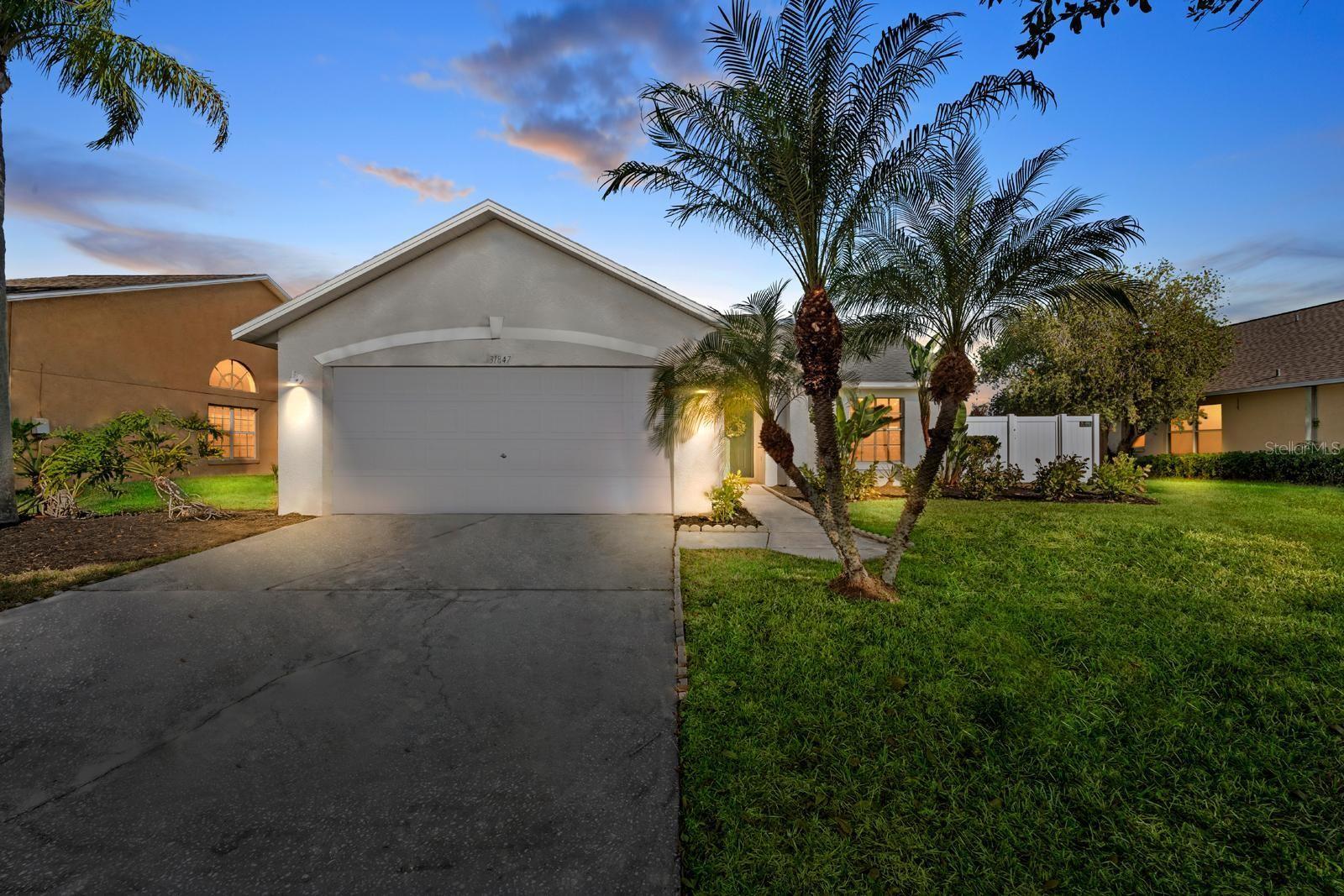 Single Family Residence em WESLEY CHAPEL, FL - Daniel Dourado