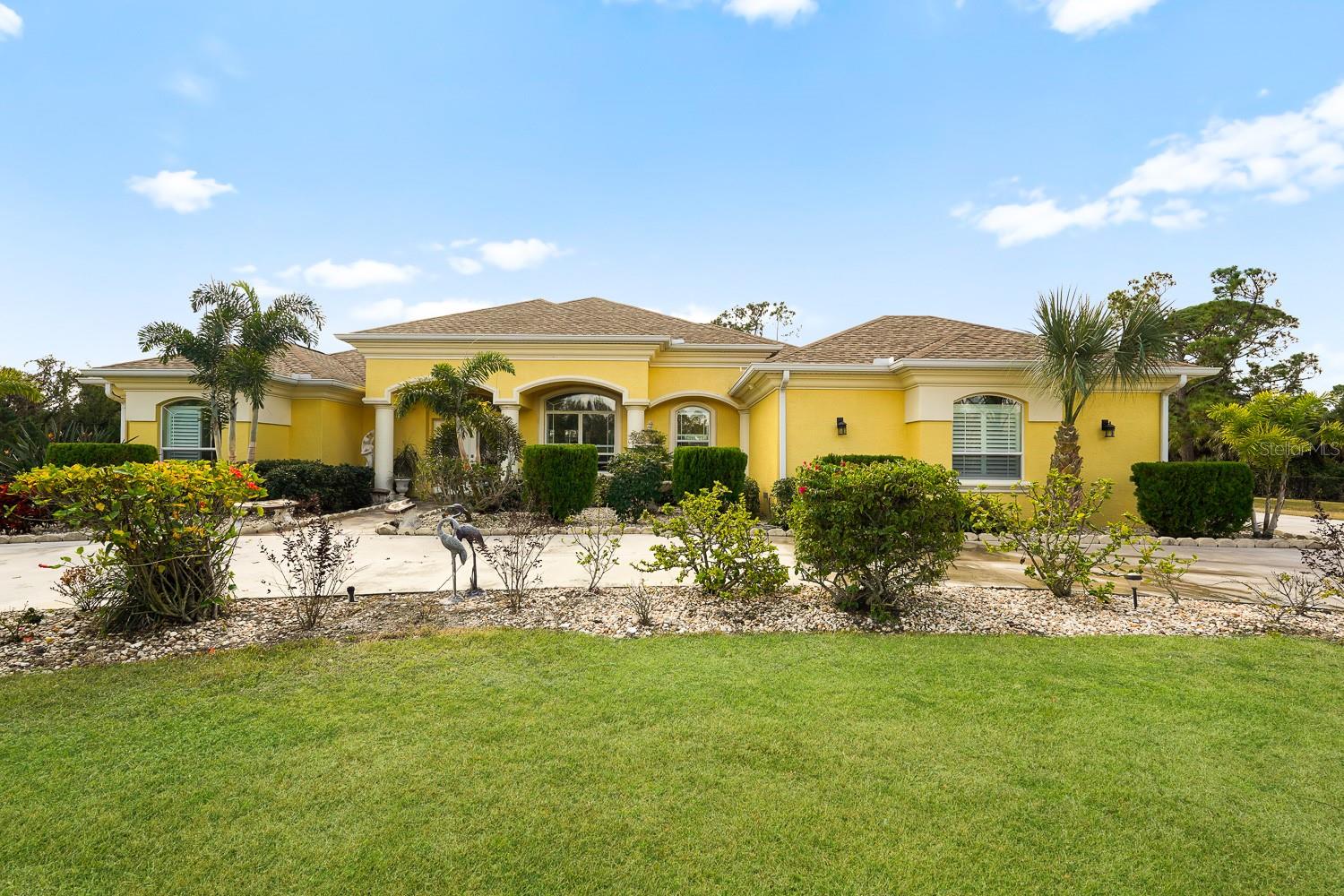 Single Family Residence em NORTH PORT, FL - Daniel Dourado