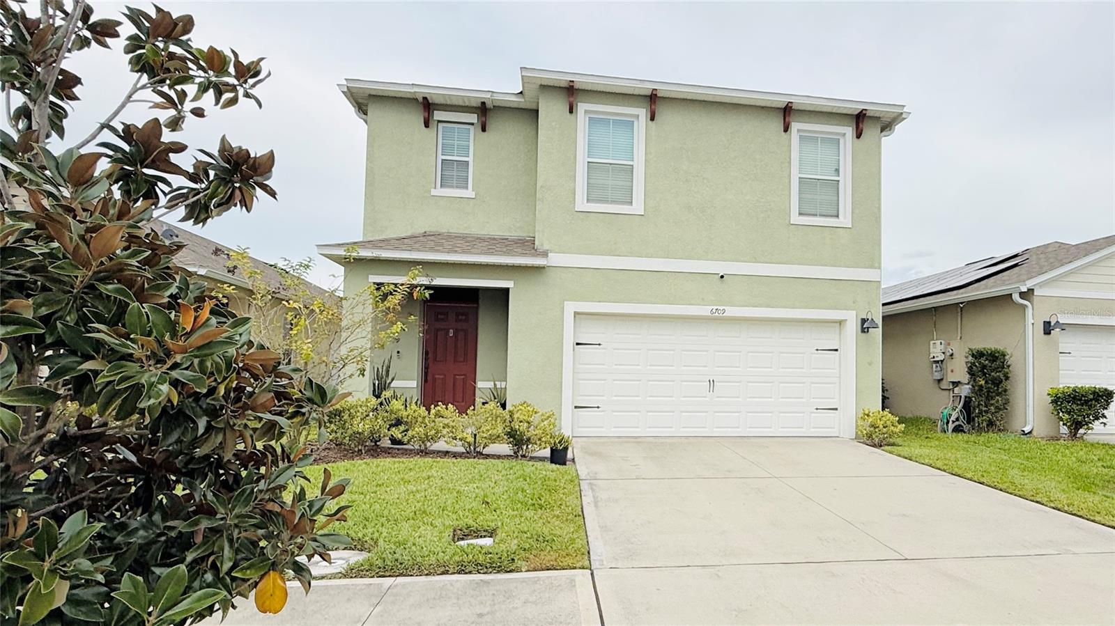 Single Family Residence em ST CLOUD, FL - Daniel Dourado