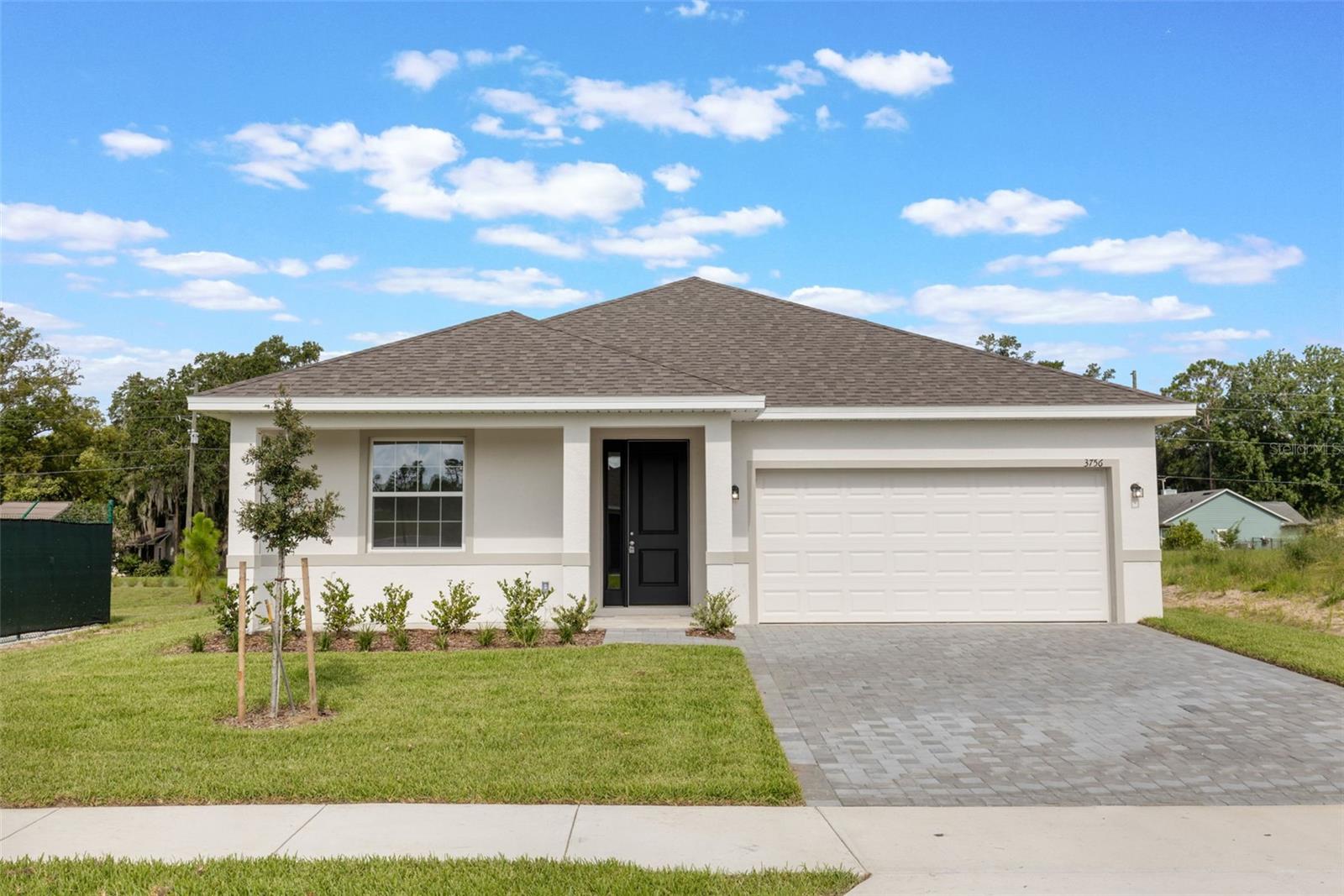Single Family Residence em GRAND ISLAND, FL - Daniel Dourado