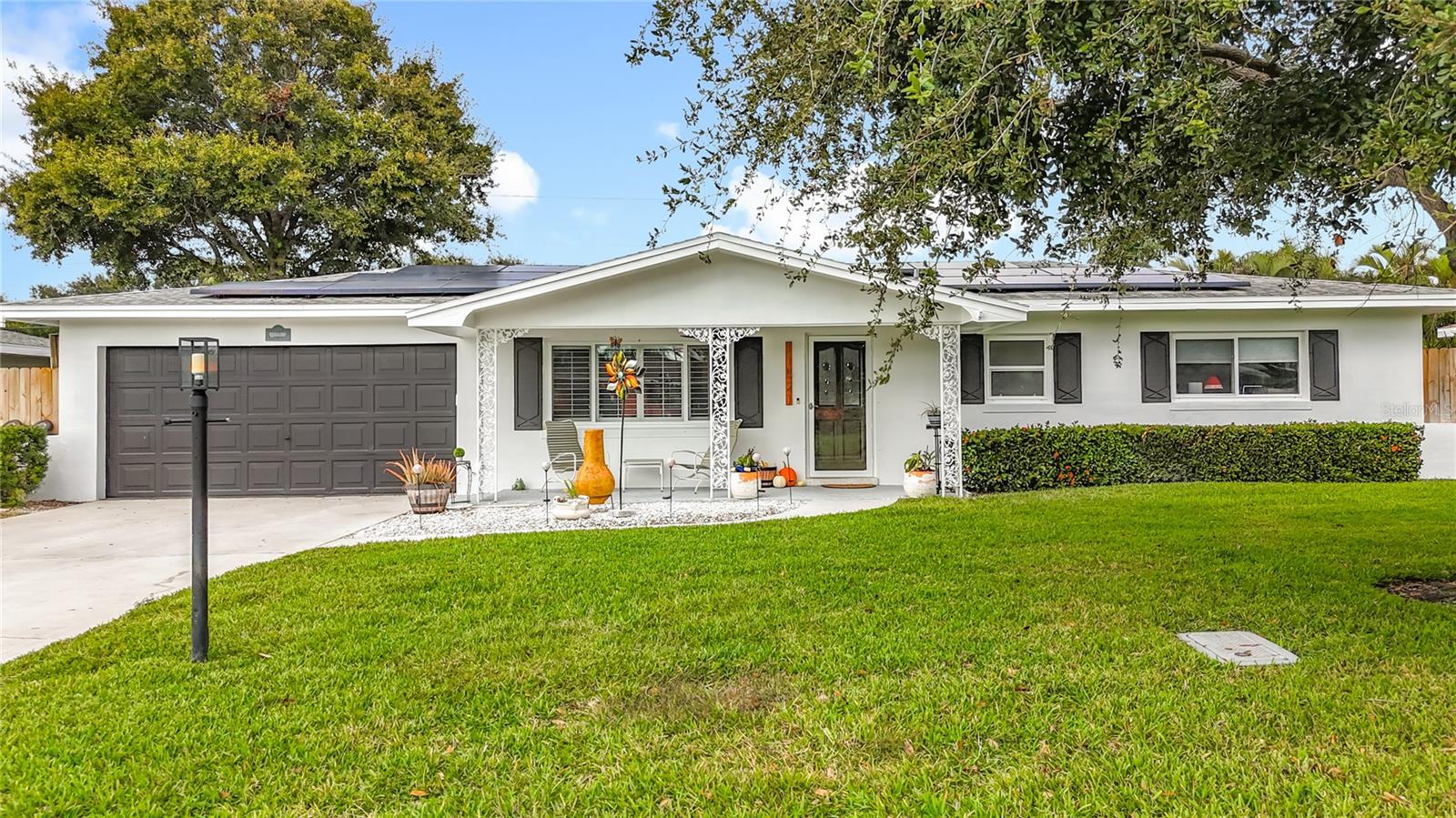 Single Family Residence em SEMINOLE, FL - Daniel Dourado
