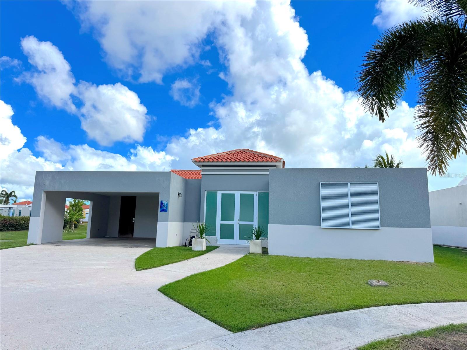 Single Family Residence em GURABO, PR - Daniel Dourado