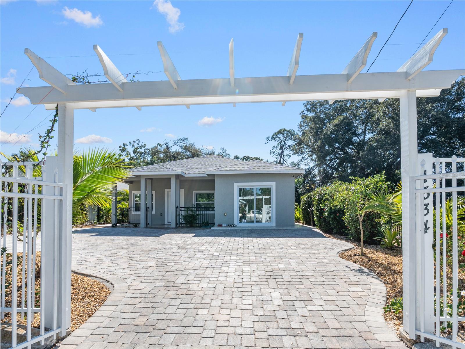 Single Family Residence em SARASOTA, FL - Daniel Dourado