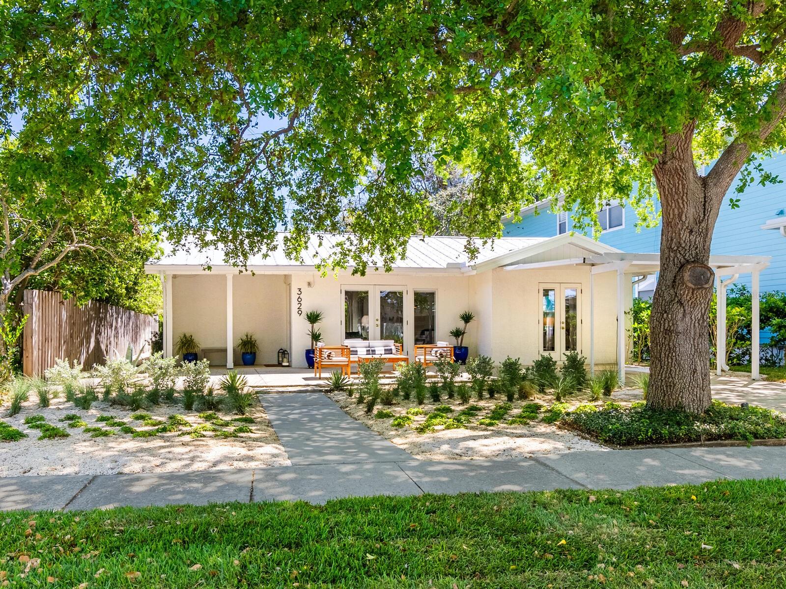 Single Family Residence em SARASOTA, FL - Daniel Dourado