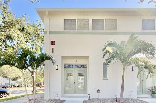 Condominium em ST PETERSBURG, FL - Daniel Dourado