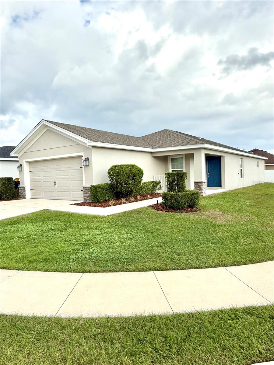 Single Family Residence in LAKELAND, FL - Daniel Dourado