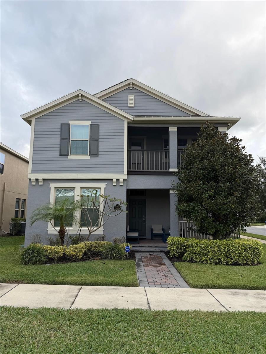 Single Family Residence in WINTER GARDEN, FL - Daniel Dourado